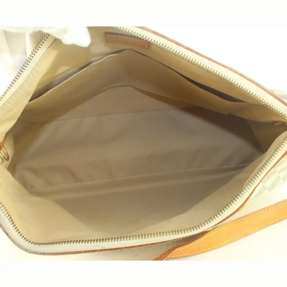Louis Vuitton Siracusa Shoulder Bag PM White Leather 8LV919k
